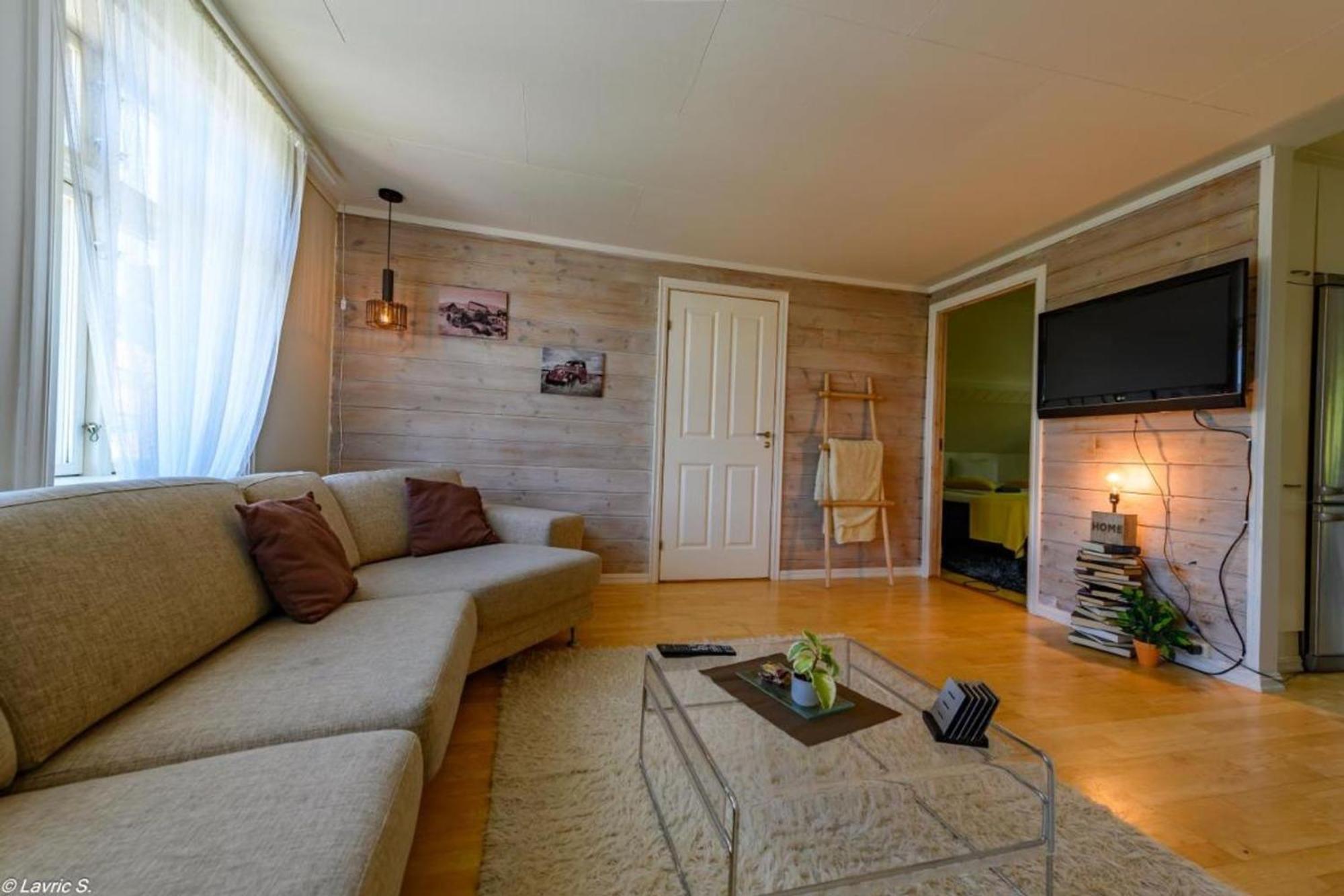 Nicolas Apartment 2 Nice And Cozy Central 3 Rooms Stavanger Exterior photo